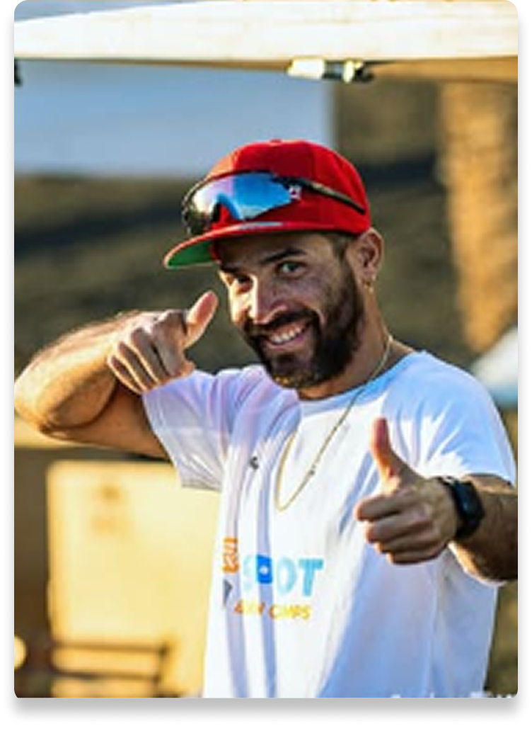 Hernán Tovar, entrenador de vóley playa